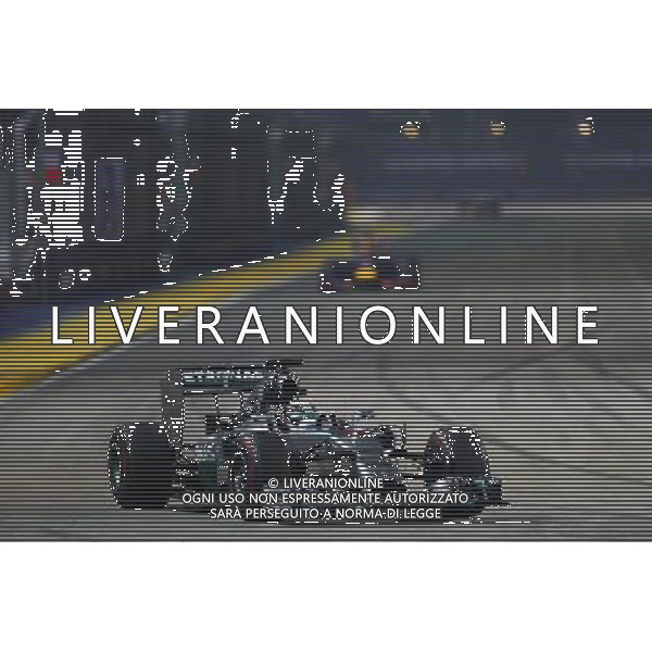 Lewis Hamilton (GBR) Mercedes AMG F1 W05. 21.09.2014. Formula 1 World Championship, Rd 14, Singapore Grand Prix, Singapore, Singapore, Race Day. AG ALDO LIVERANI SAS ONLY ITALY