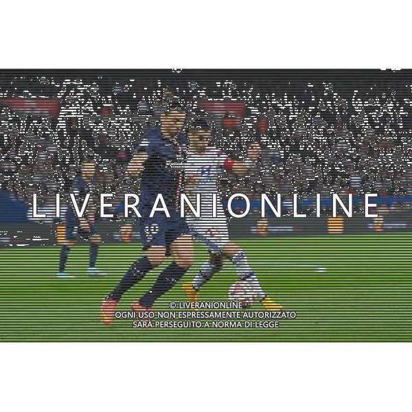 Zlatan IBRAHIMOVIC / Maxime GONALONS - 21.09.2014 - Paris Saint Germain / Lyon - 6eme journee de Ligue 1 - Photo : Aurelien Meunier / Icon Sport AG ALDO LIVERANI SAS ONLY ITALY