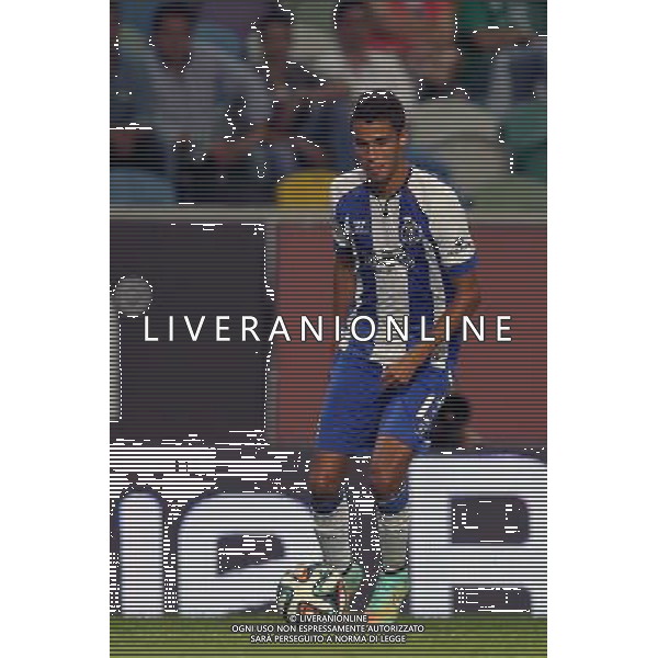Diego Reyes - 26.09.2014 - Sporting/ Porto - Zon Liga Sagres Photo : Carlos Rodrigues / Icon Sport /Agenzia Aldo Liverani sas - ITALY ONLY - EDITORIAL USE ONLY *** Local Caption ***