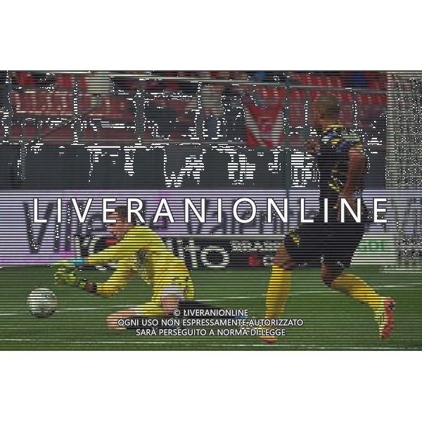 Bertrand LAQUAIT / Loris ARNAUD - 26.09.2014 - Valenciennes / Orleans - 9eme journee de Ligue 2 Photo : Dave Winter / Icon Sport /Agenzia Aldo Liverani sas - ITALY ONLY - EDITORIAL USE ONLY