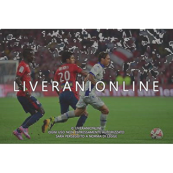 Juan Pablo PINO / Ryan MENDES - 27.09.2014 - Lille / Bastia - 8eme journee de Ligue 1 Photo : Dave Winter / Icon Sport AG ALDO LIVERANI SAS ONLY ITALY