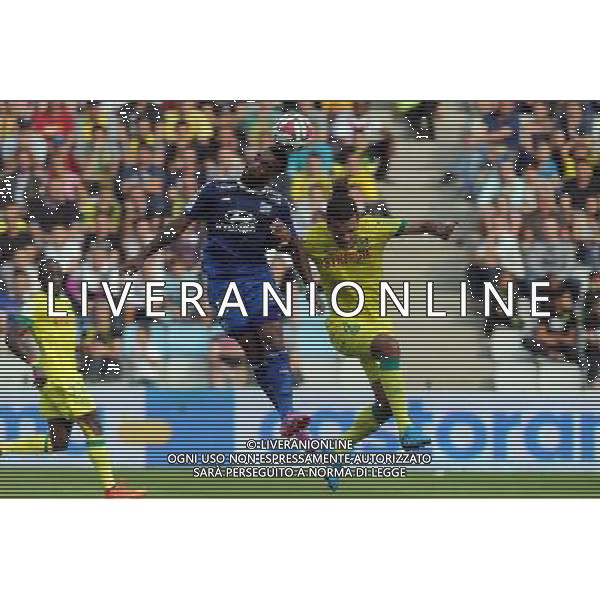 Alexandre LACAZETTE / Oswaldo VIZCARRONDO - 28.09.2014 - Nantes / Lyon - 8eme journee de Ligue 1 Photo : Vincent Michel / Icon Sport AG ALDO LIVERANI SAS ONLY ITALY