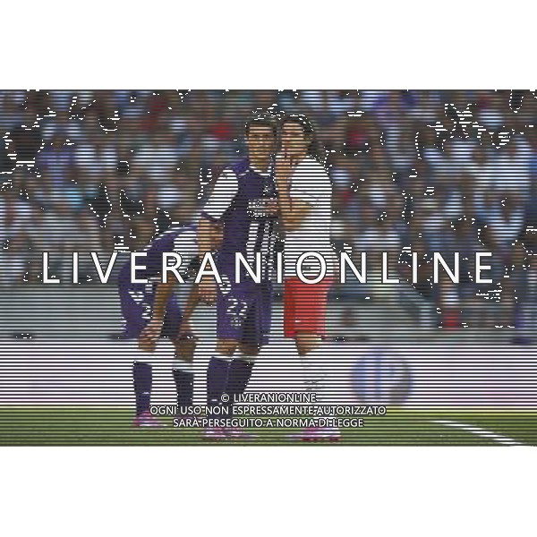 Dragos Grigore / Edinson Cavani - 27.09.2014 - Toulouse / PSG - 8eme journee Ligue 1 Photo : Manuel Blondeau / Icon Sport AG ALDO LIVERANI SAS ONLY ITALY