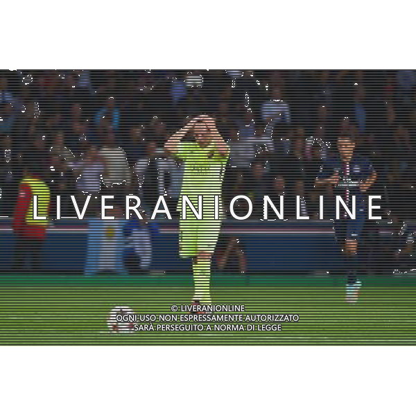 Deception Ivan RAKITIC - 30.09.2014 - Paris Saint Germain / Barcelone - Champions League Photo : Dave Winter / Icon Sport AG ALDO LIVERANI SAS ONLY ITALY