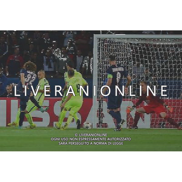 Goal David LUIZ - 30.09.2014 - Paris Saint Germain / Barcelone - Champions League Photo : Dave Winter / Icon Sport AG ALDO LIVERANI SAS ONLY ITALY