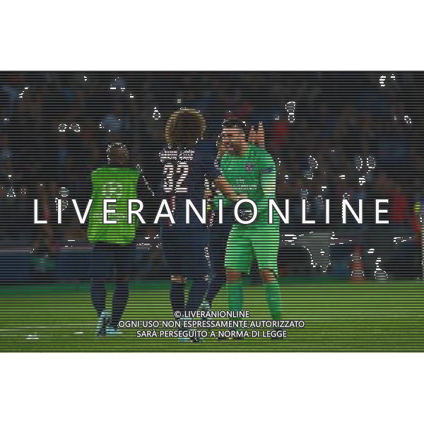 Joie David LUIZ / Salvatore SIRIGU - 30.09.2014 - Paris Saint Germain / Barcelone - Champions League Photo : Dave Winter / Icon Sport AG ALDO LIVERANI SAS ONLY ITALY