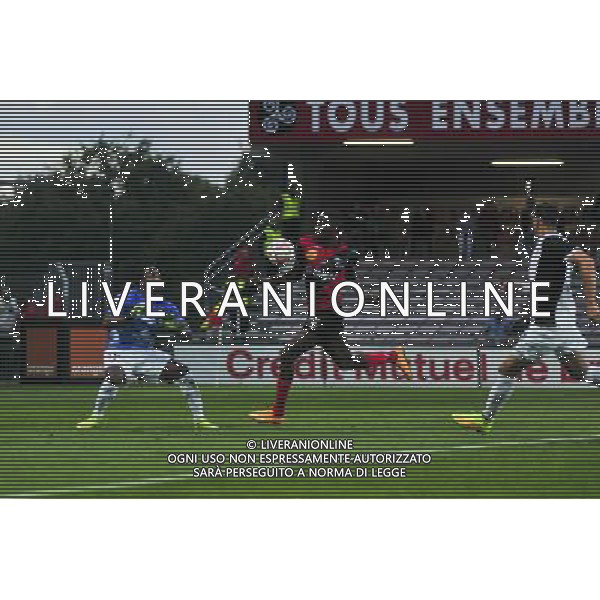 Anthony Mfa Mezui / Sambou Yatabare - 24.09.2014 - Guingamp / Metz - 7eme journee Ligue 1 Photo : Philippe Le Brech / Icon Sport /Agenzia Aldo Liverani sas - ITALY ONLY - EDITORIAL USE ONLY