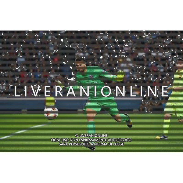 Salvatore SIRIGU - 30.09.2014 - Paris Saint Germain / Barcelone - Champions League Photo : Dave Winter / Icon Sport /Agenzia Aldo Liverani sas - ITALY ONLY - EDITORIAL USE ONLY - PSG - BARCELLONA