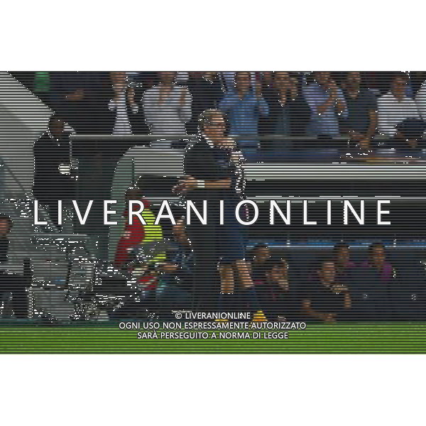 Laurent BLANC / Javier PASTORE - 30.09.2014 - Paris Saint Germain / Barcelone - Champions League Photo : Dave Winter / Icon Sport /Agenzia Aldo Liverani sas - ITALY ONLY - EDITORIAL USE ONLY - PSG - BARCELLONA