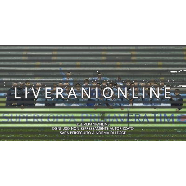 Supercoppa Primavera TIM 2014 Verona - 01.10.2014 Chievo-Lazio Nella Foto:foto di gruppo della lazio con la coppa /Ph.Vitez-Ag. Aldo Liverani