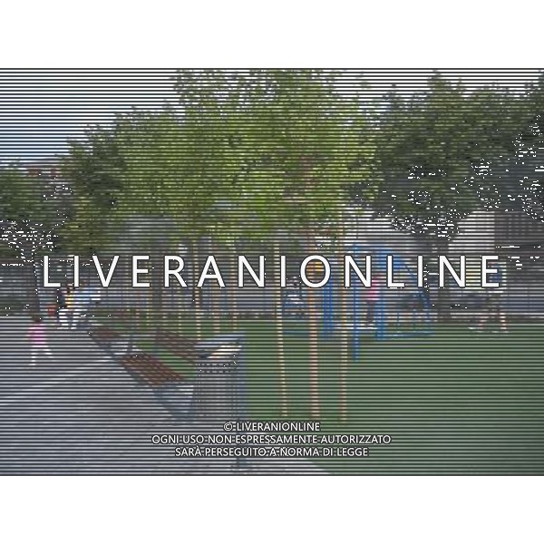 COMO NELLA FOTO LA VEDUTA DEL LAGO DI COMO FOTO ARCHIVIO AG ALDOL IVERANI SAS