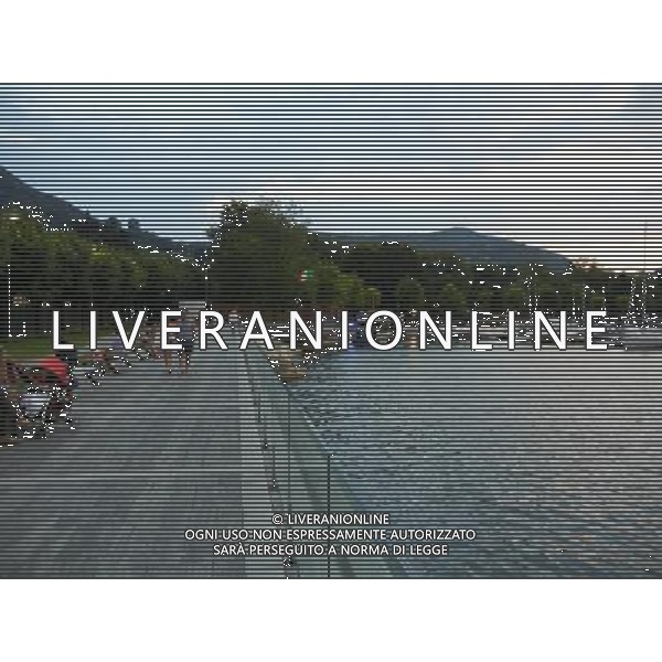 COMO NELLA FOTO LA VEDUTA DEL LAGO DI COMO FOTO ARCHIVIO AG ALDOL IVERANI SAS
