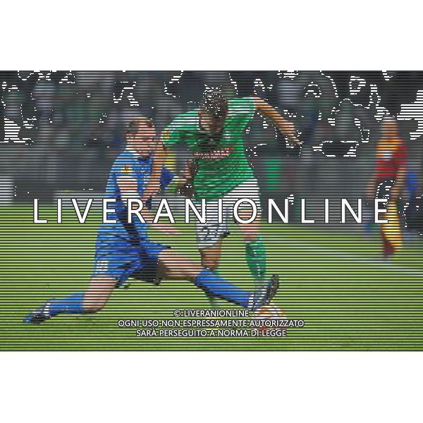 Roman ZOZULYA / Franck TABANOU - 02.10.2014 - Saint Etienne / Dnipro Dnipropetrovsk - Europa League Photo : Jean Paul Thomas / Icon Sport /Agenzia Aldo Liverani sas - ITALY ONLY - EDITORIAL USE ONLY