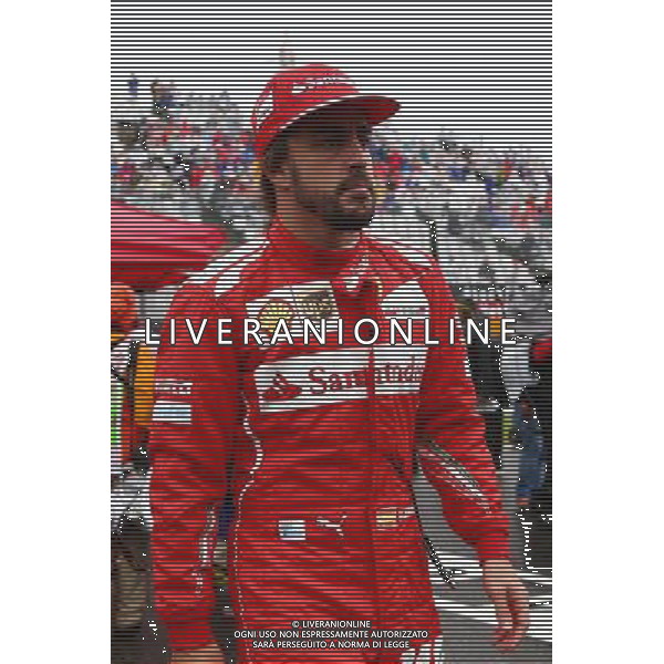 Fernando Alonso (ESP) Ferrari on the grid. 05.10.2014. Formula 1 World Championship, Rd 15, Japanese Grand Prix, Suzuka, Japan, Race Day. 