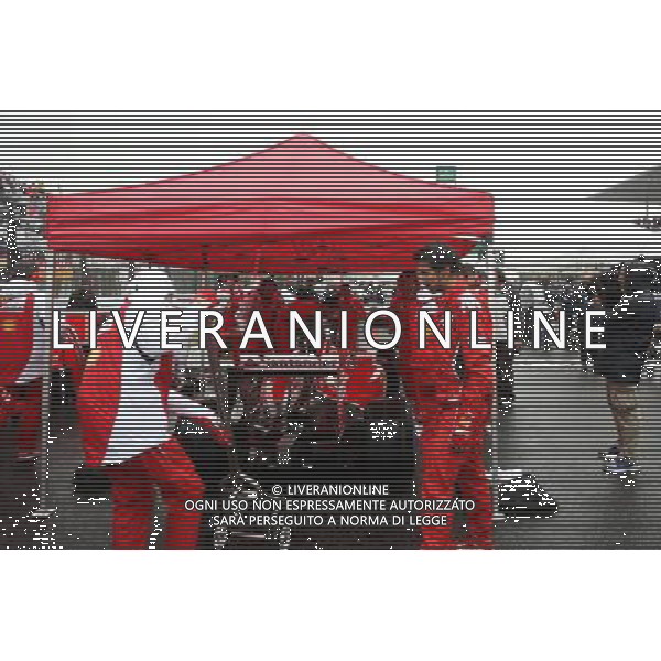 Fernando Alonso (ESP) Ferrari F14-T on the grid. 05.10.2014. Formula 1 World Championship, Rd 15, Japanese Grand Prix, Suzuka, Japan, Race Day. 
