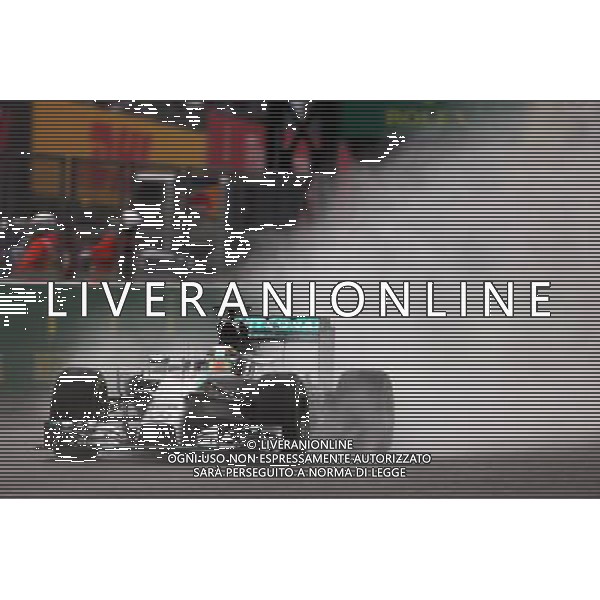 Lewis Hamilton (GBR) Mercedes AMG F1 W05. 05.10.2014. Formula 1 World Championship, Rd 15, Japanese Grand Prix, Suzuka, Japan, Race Day. AG ALDO LIVERANI SAS ONLY ITALY