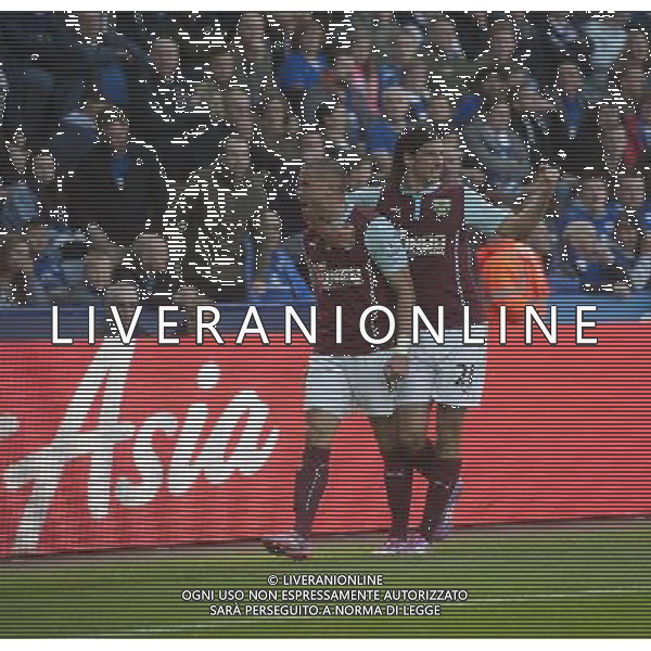 Burnley\'s Michael Kightly celebrates scoring his sides equalising goal to make the score 1-1 with team-mate George Boyd Photographer Stephen White/CameraSport Football - Barclays Premiership - Leicester City v Burnley - Saturday 04th October 2014 - King Power Stadium - Leicester © CameraSport - 43 Linden Ave. Countesthorpe. Leicester. England. LE8 5PG - Tel: +44 (0) 116 277 4147 - admin@camerasport.com - www.camerasport.com AG ALDO LIVERANI SAS ONLY ITALY