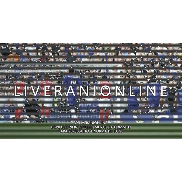 Chelsea\'s Eden Hazard scores his sides first goal - a penalty against Arsenal Photographer Ashley Western/CameraSport Football - Barclays Premiership - Chelsea v Arsenal - Sunday 05th October 2014 - Stamford Bridge - London © CameraSport - 43 Linden Ave. Countesthorpe. Leicester. England. LE8 5PG - Tel: +44 (0) 116 277 4147 - admin@camerasport.com - www.camerasport.com AG ALDO LIVERANI SAS ONLY ITALY