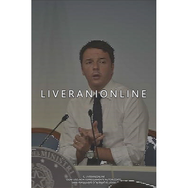 ROMA 07-10-2014 PALAZZO CHIGI-INCONTRO CON I SINDACATI CON IL PRESIDENTE DEL CONSIGLIO MATTEO RENZI NELLA FOTO MATTEO RENZI FOTO FABRIZIO CORRADETTI-AG ALDO LIVERANI SAS