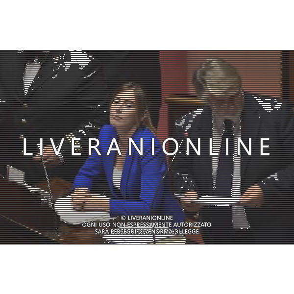 Roma - 08/10/2014 - Palazzo Madama - Voto di fiducia sul disegno di legge Job Act - nella foto: Il ministro Maria Elena Boschi / Ph. Fabrizio Corradetti - Ag. Aldo Liverani Sas