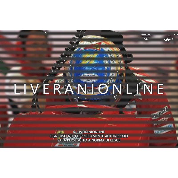 Fernando Alonso (ESP) Ferrari carries a message of support for Jules Bianchi. 10.10.2014. Formula 1 World Championship, Rd 16, Russian Grand Prix, Sochi Autodrom, Sochi, Russia, Practice Day. AG ALDO LIVERANI SAS ONLY ITALY