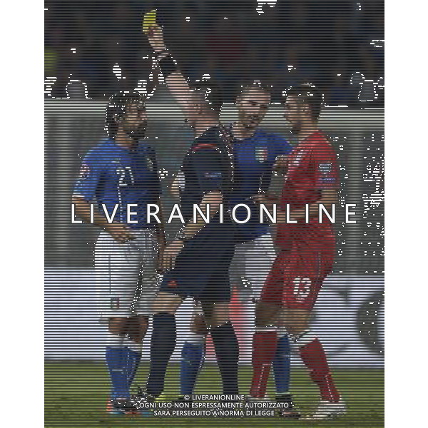 Qualificazioni ai Campionati Europei di Calcio UEFA Francia 2016 Gruppo H Palermo - 10.10.2014 Italia-Azerbaijan Nella Foto:andrea pirlo ammonizione /Ph.Vitez-Ag. Aldo Liverani