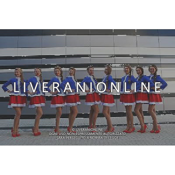 Grid girls. 11.10.2014. Formula 1 World Championship, Rd 16, Russian Grand Prix, Sochi Autodrom, Sochi, Russia, Qualifying Day. - www.xpbimages.com, EMail: requests@xpbimages.com - copy of publication required for printed pictures. Every used picture is fee-liable. © Copyright: Batchelor / XPB Images /AGENZIA ALDO LIVERANI SAS - ITALY ONLY - EDITORIAL USE ONLY - Gp F1 Sochi Russia prove ufficiali
