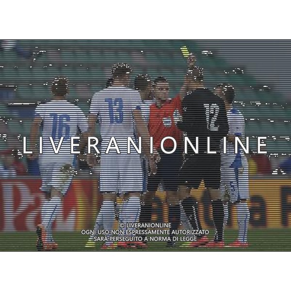 Qualificazioni ai Campionati Europei Under 21 Play-Off Ritorno Reggio Emilia - 14.10.2014 Italia-Slovacchia Nella Foto:le proteste dei giocatori slovacchi contro l\'arbitro /Ph.Vitez-Ag. Aldo Liverani