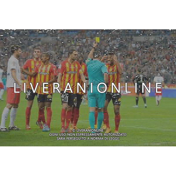 Expulsion Jean Philippe GBAMIN / Nicolas RAINVILLE - 17.10.2014 - Lens / Paris Saint Germain - 10eme journee de Ligue 1 - Photo : Andre Ferreira / Icon Sport AG ALDO LIVERANI SAS ONLY ITALY