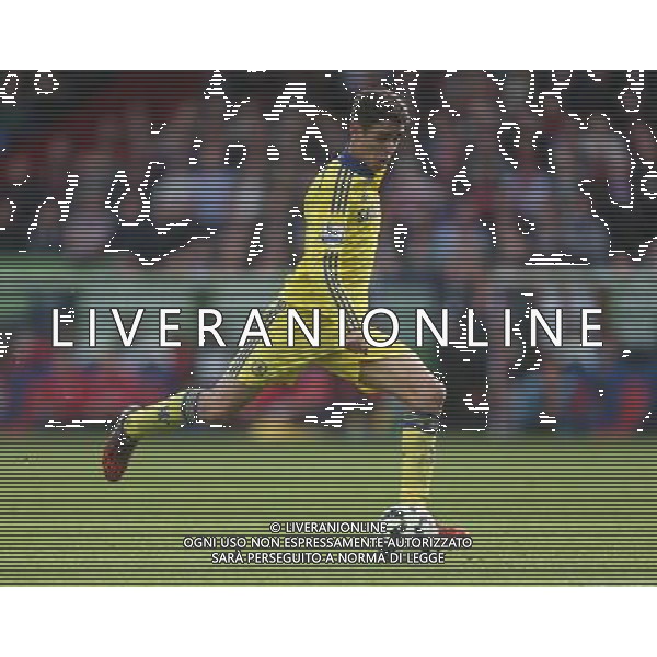 Chelsea\'s Oscar in action during todays match Photographer Kieran Galvin/CameraSport Football - Barclays Premiership - Crystal Palace v Chelsea - Saturday 18th October 2014 - Selhurst Park - London © CameraSport - 43 Linden Ave. Countesthorpe. Leicester. England. LE8 5PG - Tel: +44 (0) 116 277 4147 - admin@camerasport.com - www.camerasport.com AG ALDO LIVERANI SAS ONLY ITALY