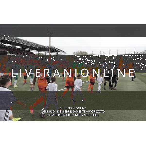 Illustration Entree des Joueurs - 18.10.2014 - Lorient / Saint Etienne - 10eme journee de Ligue 1 Photo : Vincent Michel / Icon Sport /Agenzia Aldo Liverani sas - ITALY ONLY - EDITORIAL USE ONLY