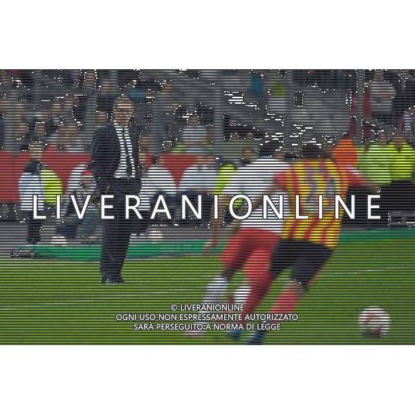 Laurent Blanc - 17.10.2104 - Lens / PSG - 10eme journee de Ligue 1 Photo : Andre Ferreira / Icon Sport AG ALDO LIVERANI SAS ONLY ITALY