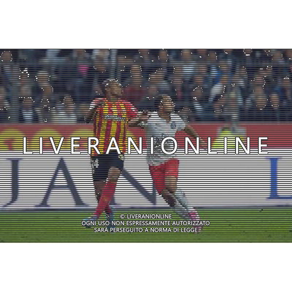 Ludovic Baal / Lucas Moura - 17.10.2104 - Lens / PSG - 10eme journee de Ligue 1 Photo : Andre Ferreira / Icon Sport AG ALDO LIVERANI SAS ONLY ITALY