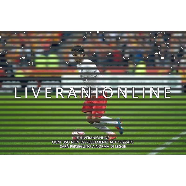 Maxwell - 17.10.2104 - Lens / PSG - 10eme journee de Ligue 1 Photo : Andre Ferreira / Icon Sport AG ALDO LIVERANI SAS ONLY ITALY