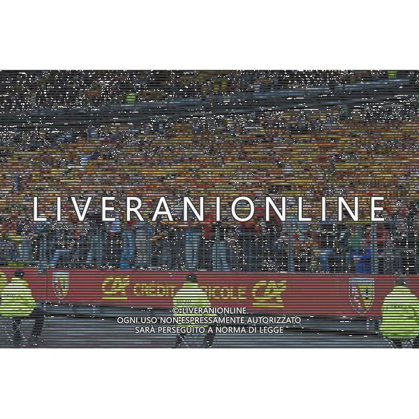 Supporters Lens - 17.10.2104 - Lens / PSG - 10eme journee de Ligue 1 Photo : Andre Ferreira / Icon Sport AG ALDO LIVERANI SAS ONLY ITALY