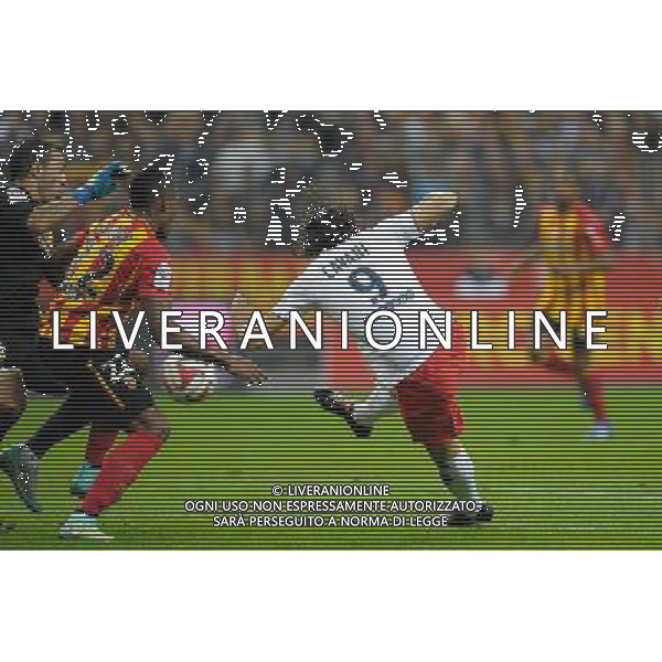 Edinson Cavani - 17.10.2104 - Lens / PSG - 10eme journee de Ligue 1 Photo : Andre Ferreira / Icon Sport AG ALDO LIVERANI SAS ONLY ITALY