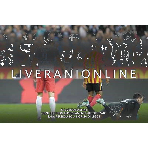 Edinson Cavani - 17.10.2104 - Lens / PSG - 10eme journee de Ligue 1 Photo : Andre Ferreira / Icon Sport AG ALDO LIVERANI SAS ONLY ITALY