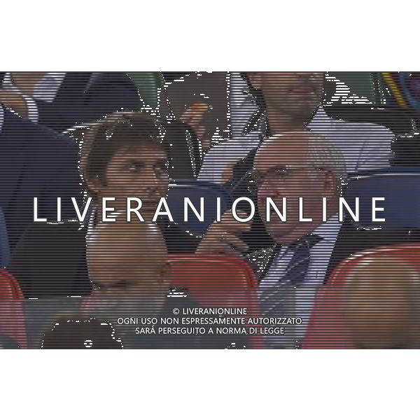 Roma - 21/10/2014 - Stadio Olimpico - Uefa Champions League 2014/2015 - AS Roma vs Bayern Monaco - nella foto: Antonio Conte con Carlo Tavecchio in tribuna / Ph Fabrizio Corradetti - Ag. Aldo Liverani sas