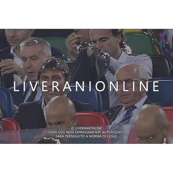 Roma - 21/10/2014 - Stadio Olimpico - Uefa Champions League 2014/2015 - AS Roma vs Bayern Monaco - nella foto: Antonio Conte con Carlo Tavecchio in tribuna / Ph Fabrizio Corradetti - Ag. Aldo Liverani sas
