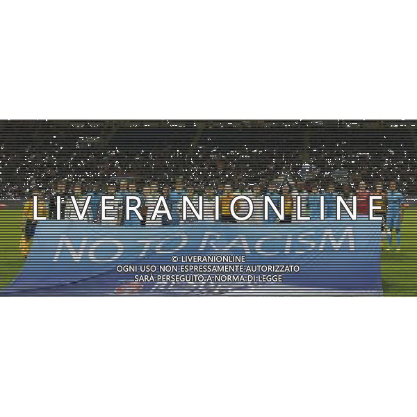 UEFA Europa League 2014/2015 Gruppo F Milano - 23.10.2014 Inter-St. Etienne Nella Foto:squadra schierate contro il razzismo /Ph.Vitez-Ag. Aldo Liverani