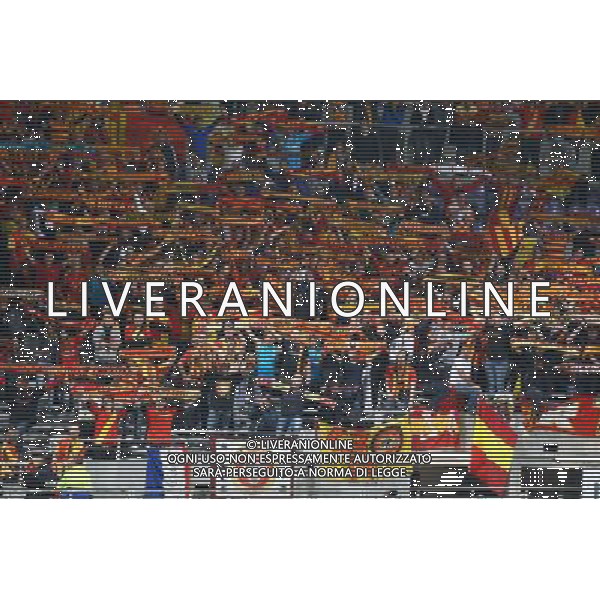 Ambiance Supporters Lens - 24.10.2014 - Toulouse / Lens - 11eme journee de Ligue 1 Photo : Manu Blondeau / Icon Sport /Agenzia Aldo Liverani sas - ITALY ONLY - EDITORIAL USE ONLY *** Local Caption ***