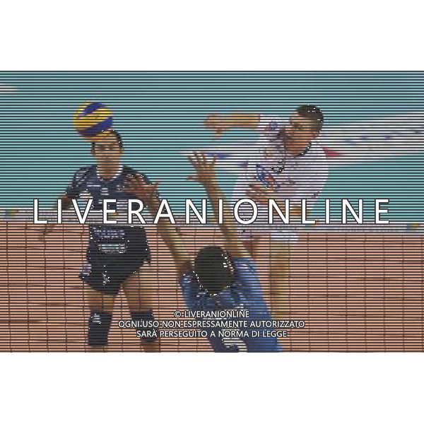Oleg ANTONOV - 23.10.2014 - Tours / Montpellier - 2eme journee Ligue A Photo : Vincent Michel / Icon Sport *** Local Caption *** /Agenzia Aldo Liverani sas - ITALY ONLY - EDITORIAL USE ONLY *** Local Caption *** /Agenzia Aldo Liverani sas - ITALY ONLY - EDITORIAL USE ONLY