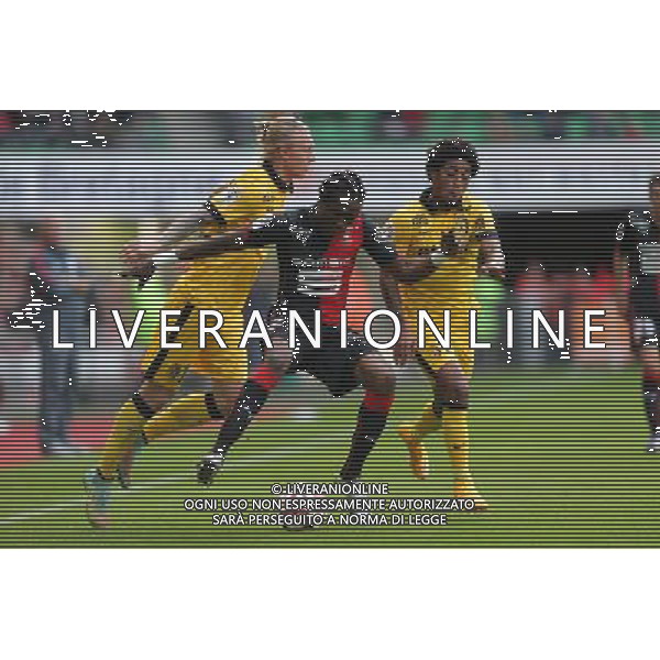 Mahamadou HABIBOU / Simon KJAER / Ryan MENDES - 26.10.2014 - Rennes / Lille - 11eme journee de Ligue 1 - Photo : Vincent Michel / Icon Sport /Agenzia Aldo Liverani sas - ITALY ONLY - EDITORIAL USE ONLY