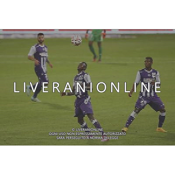 Issiaga Sylla - 24.10.2014 - Toulouse / Lens - 11eme journee Ligue 1 Photo : Manu Blondeau / Icon Sport *** Local Caption *** /Agenzia Aldo Liverani sas - ITALY ONLY - EDITORIAL USE ONLY *** Local Caption *** /Agenzia Aldo Liverani sas - ITALY ONLY - EDITORIAL USE ONLY