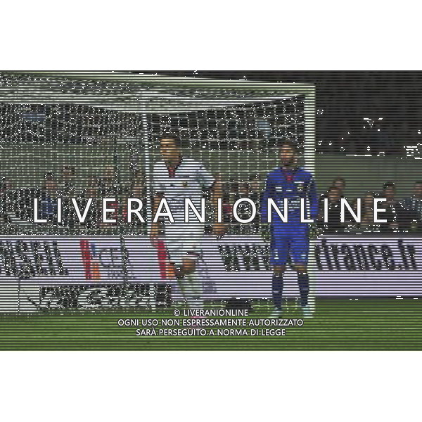 Carlos Eduardo / Mouez Hassen - 26.10.2014 - Guingamp / Nice - 11eme journee Ligue 1 Photo : Philippe Le Brech / Icon Sport /Agenzia Aldo Liverani sas - ITALY ONLY - EDITORIAL USE ONLY