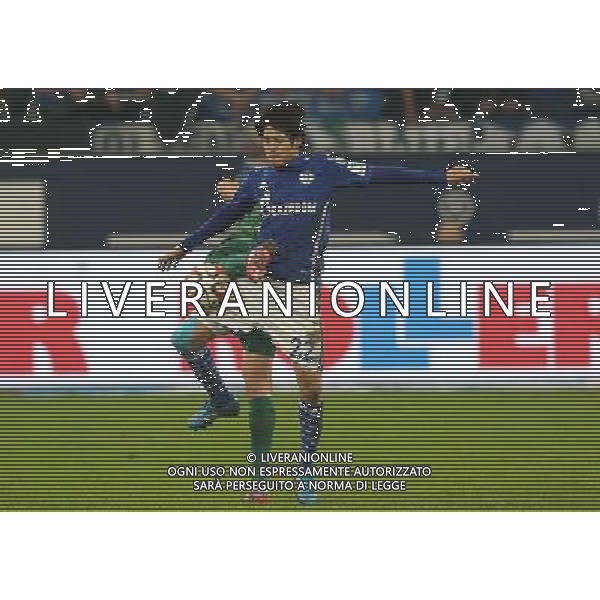 firo Fu§ball,Fussball, 31.10.2014 1.Bundesliga, Saison 2014/2015 FC Schalke - FC Augsburg 1:0 Zweikampf Atsuto Uchida gegen Raœl Bobadilla $worldrightsEs gelten unsere AGB, einsehbar auf www.firosportphoto.de copyright by firo sportphoto: Coesfelder Str.207 48249 DŸlmen www.firosportphoto.de mail@firosportphoto.de (V o l k s b a n k B o c h u m - W i t t e n ) BLZ.: 430 601 29 Kt. Nr.: 341 117 100 Tel:Ê 02594 - 9916004 Fax:Ê02594 - 9916005 AG ALDO LIVERANI SAS ONLY ITALY