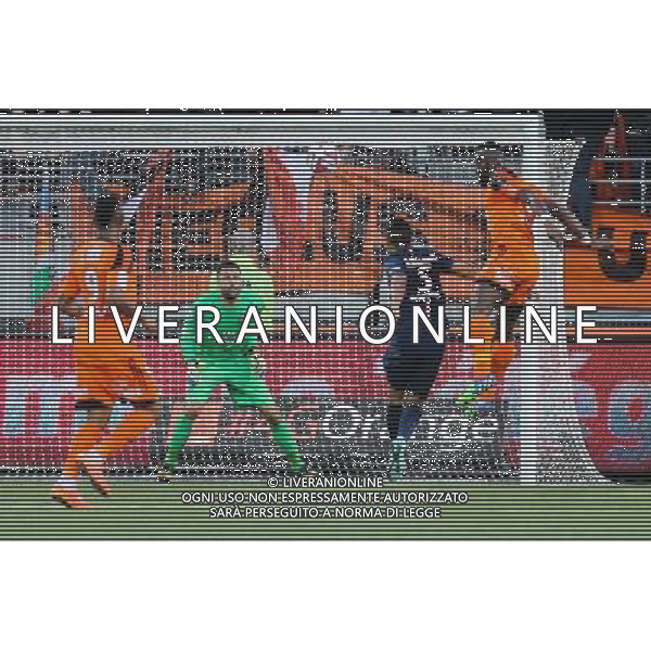Lamine KONE - 01.11.2014 - Lorient / Paris Saint Germain - 12eme journee de Ligue 1 - Photo : Vincent Michel / Icon Sport ag aldo liverani sas only italy