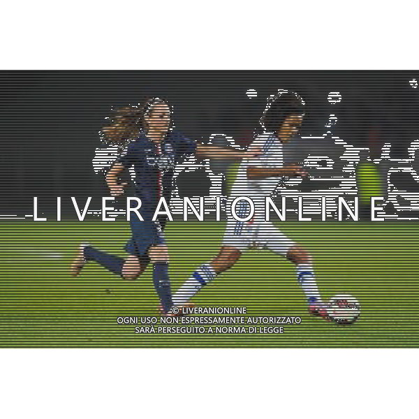Kosovare ASLLANI / Wendie RENARD - 01.11.2014 - Lyon / Paris Saint Germain - 8eme journee de Division 1 Photo : Jean Paul Thomas / Icon Sport ag aldo liverani sas only italy
