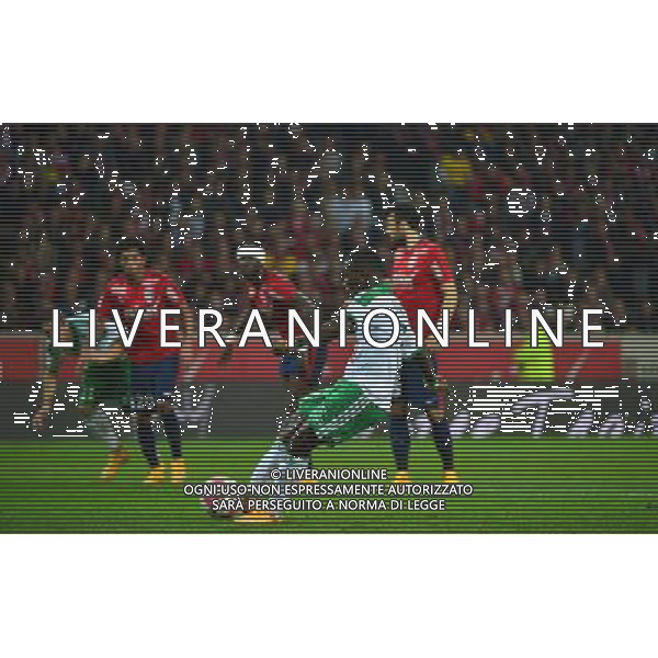 Penalty Manque - Max Alain GRADEL - 01.11.2014 - Lille / Saint Etienne - 12eme journee de Ligue 1 - Photo : Dave Winter / Icon Sport ag aldo liverani sas only italy