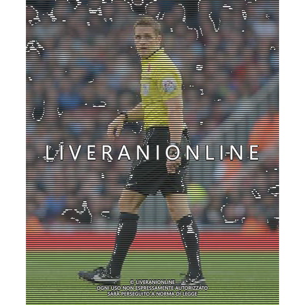 Referee Craig Pawson during the game Photographer Ian Cook/CameraSport Football - Barclays Premiership - Arsenal v Burnley - Saturday 1st November 2014 - Emirates Stadium - London © CameraSport - 43 Linden Ave. Countesthorpe. Leicester. England. LE8 5PG - Tel: +44 (0) 116 277 4147 - admin@camerasport.com - www.camerasport.com AG ALDO LIVERANI SAS ONLY ITALY